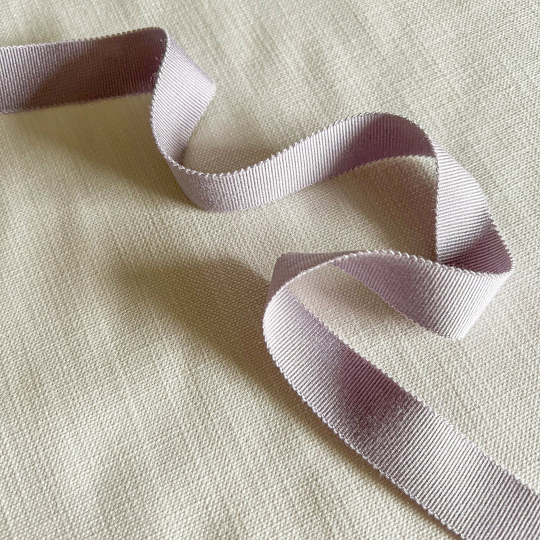Stanton Hall Pillow Cover, Lavender Swatch