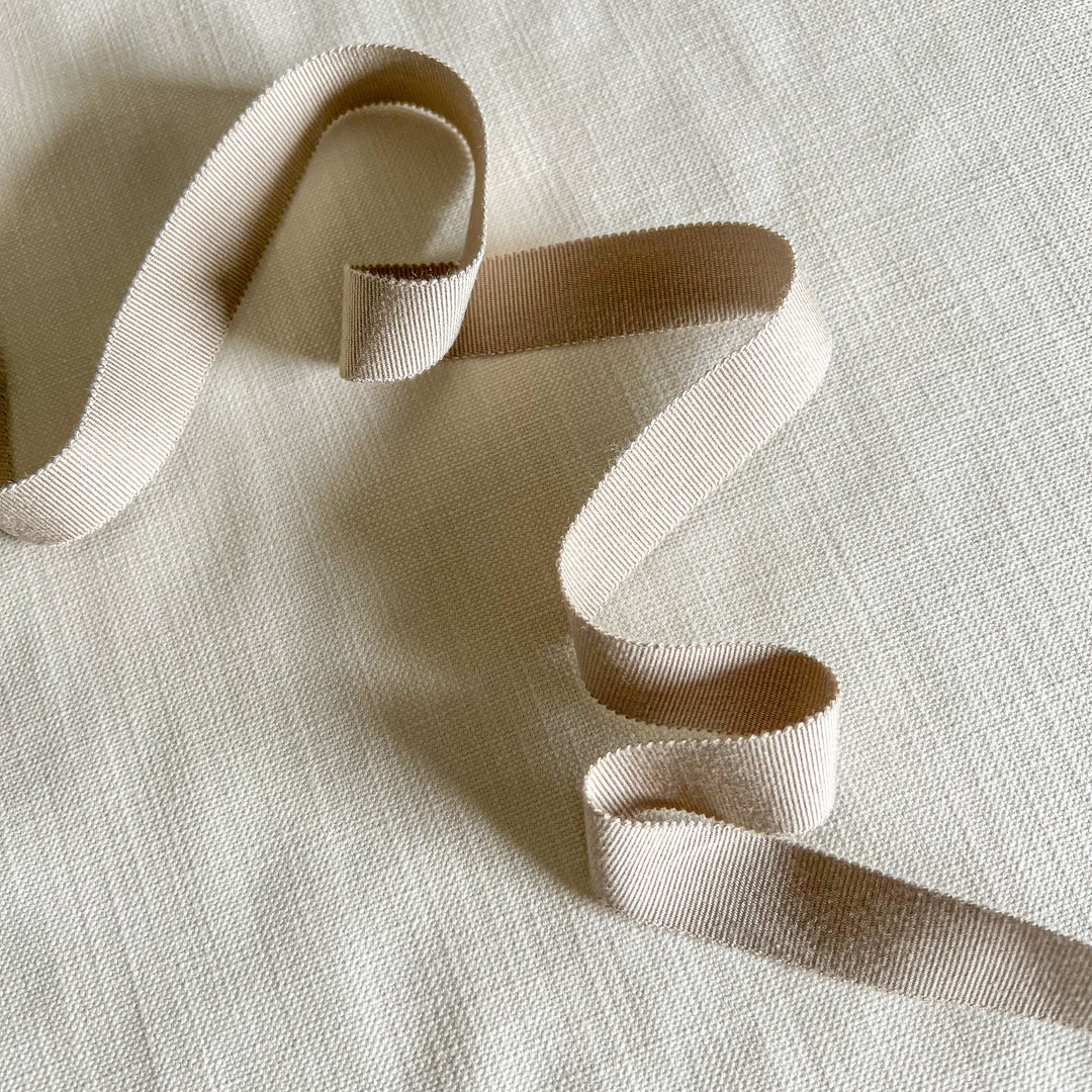Stanton Hall Pillow Cover, Latte Swatch
